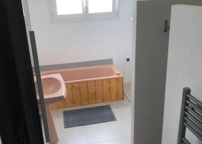 Hébergement de vacances L'escapade, Rural En Ville! Famille, Amis, Travail Albi