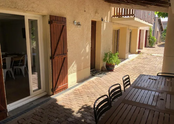 Hébergement de vacances L'escapade, Rural En Ville! Famille, Amis, Travail *